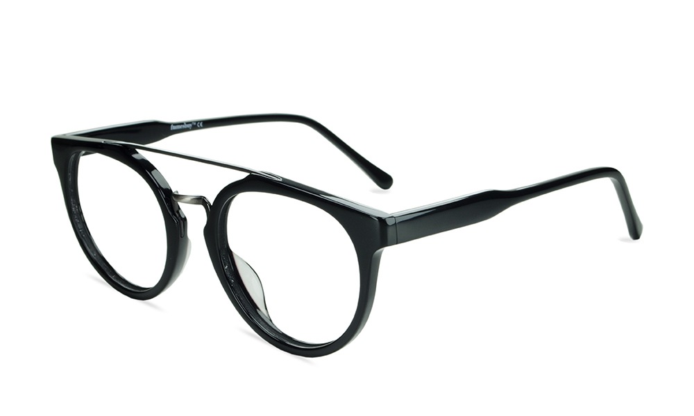 Double bar stylish glasses perfect for a day in the wind! Eyewearinsight