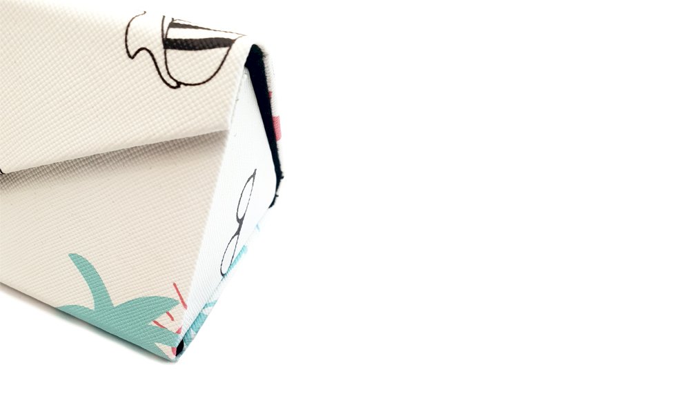 Vitamin Sea Folding Case  White  Cases